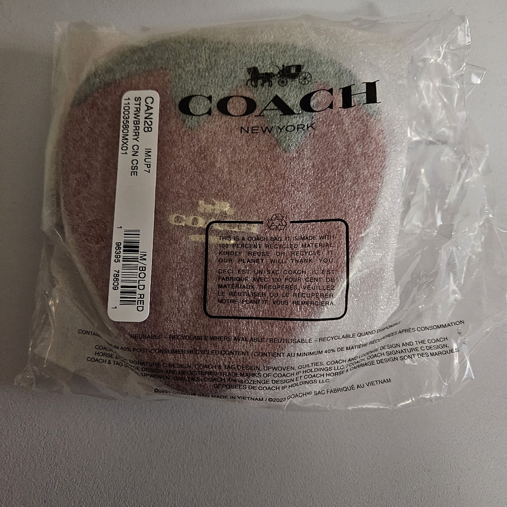 Coach Strawberry Coin Case NWT - Picture 3 of 3